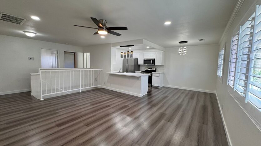 1501 E Carson St Apt 7 - Carson - California - 3 bed, 2 bath rental property