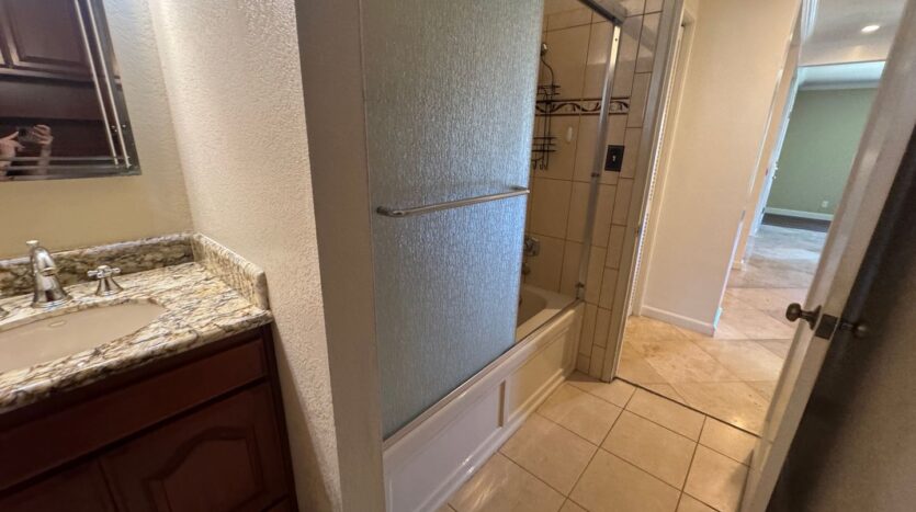 15040 Dewey St - San Leandro - California - 3 bed, 1 bath rental property
