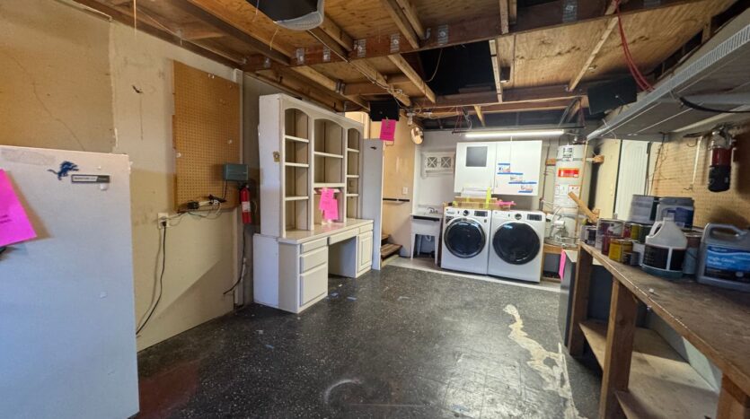 15040 Dewey St - San Leandro - California - 3 bed, 1 bath rental property