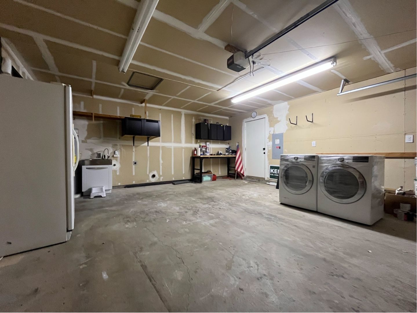 15921 NE 2nd St - Vancouver - Washington - 3 bed, 2 bath rental property