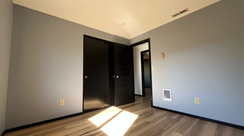 15921 NE 2nd St - Vancouver - Washington - 3 bed, 2 bath rental property