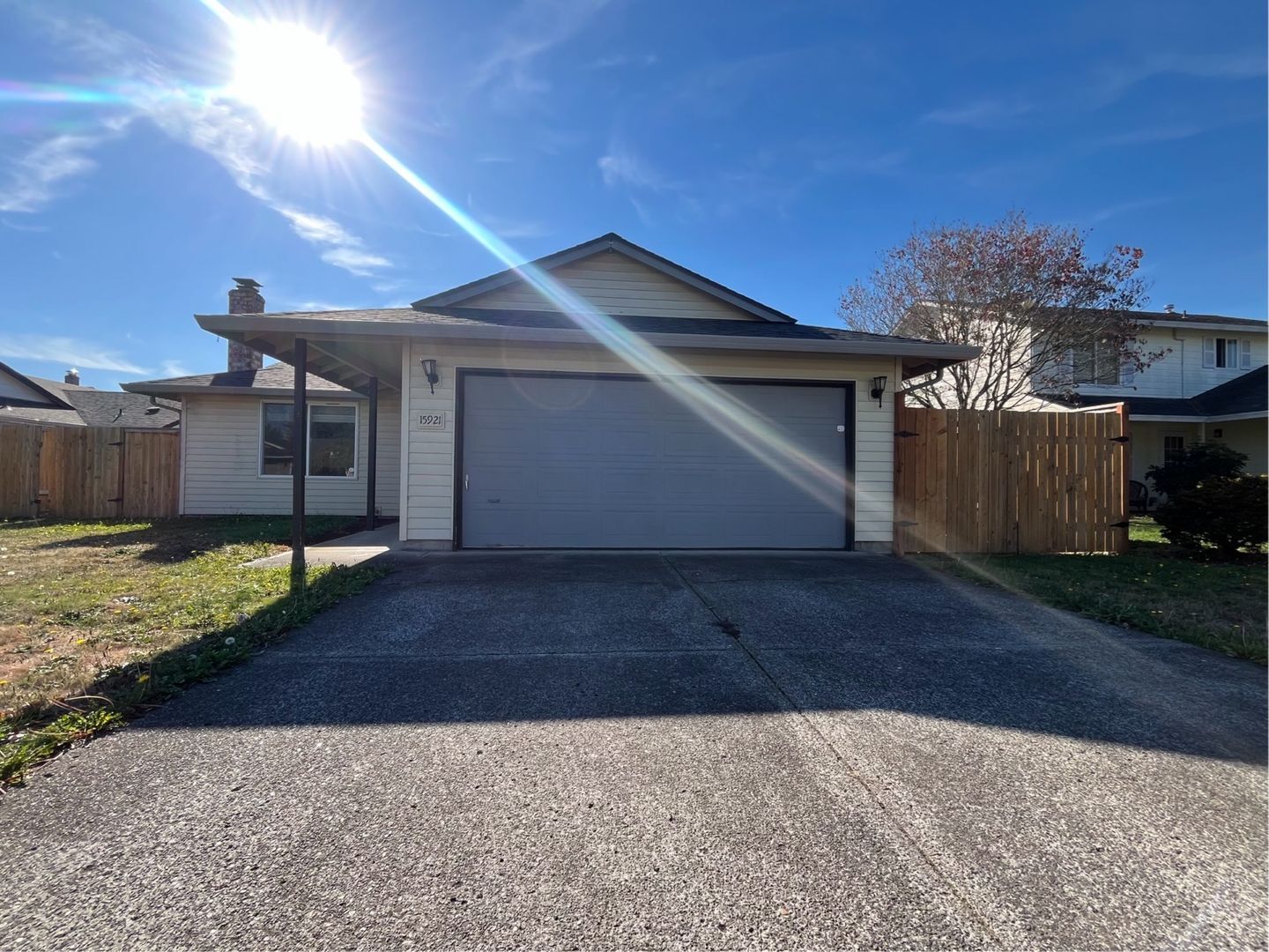15921 NE 2nd St - Vancouver - Washington - 3 bed, 2 bath rental property
