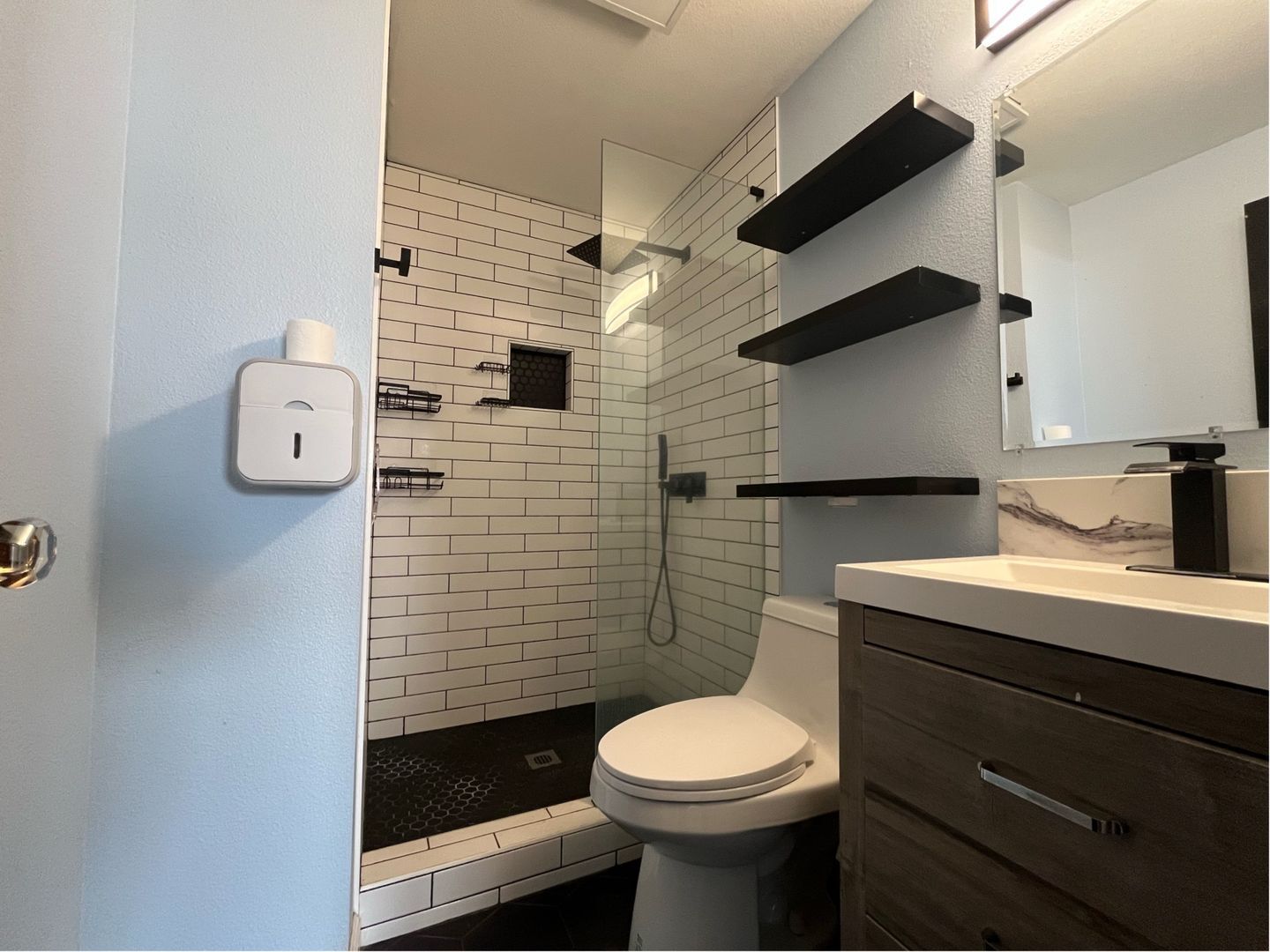 15921 NE 2nd St - Vancouver - Washington - 3 bed, 2 bath rental property