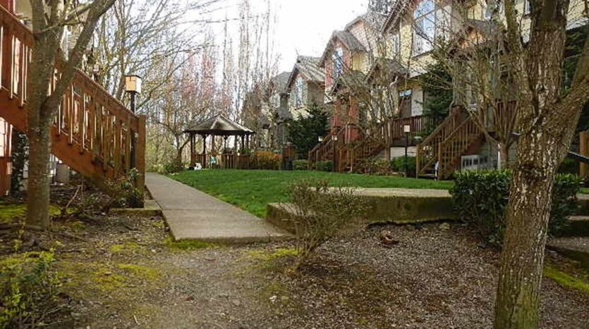 16270 SW Gage Lane - Beaverton - Oregon - 3 bed, 2.5 bath rental property