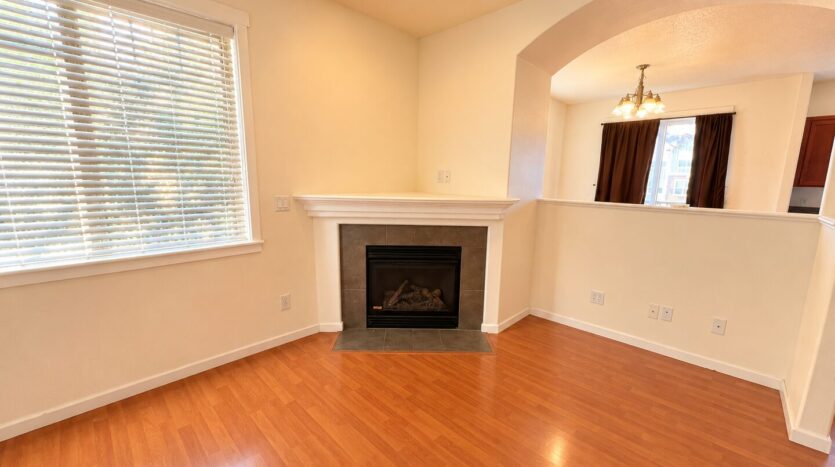 16270 SW Gage Lane - Beaverton - Oregon - 3 bed, 2.5 bath rental property
