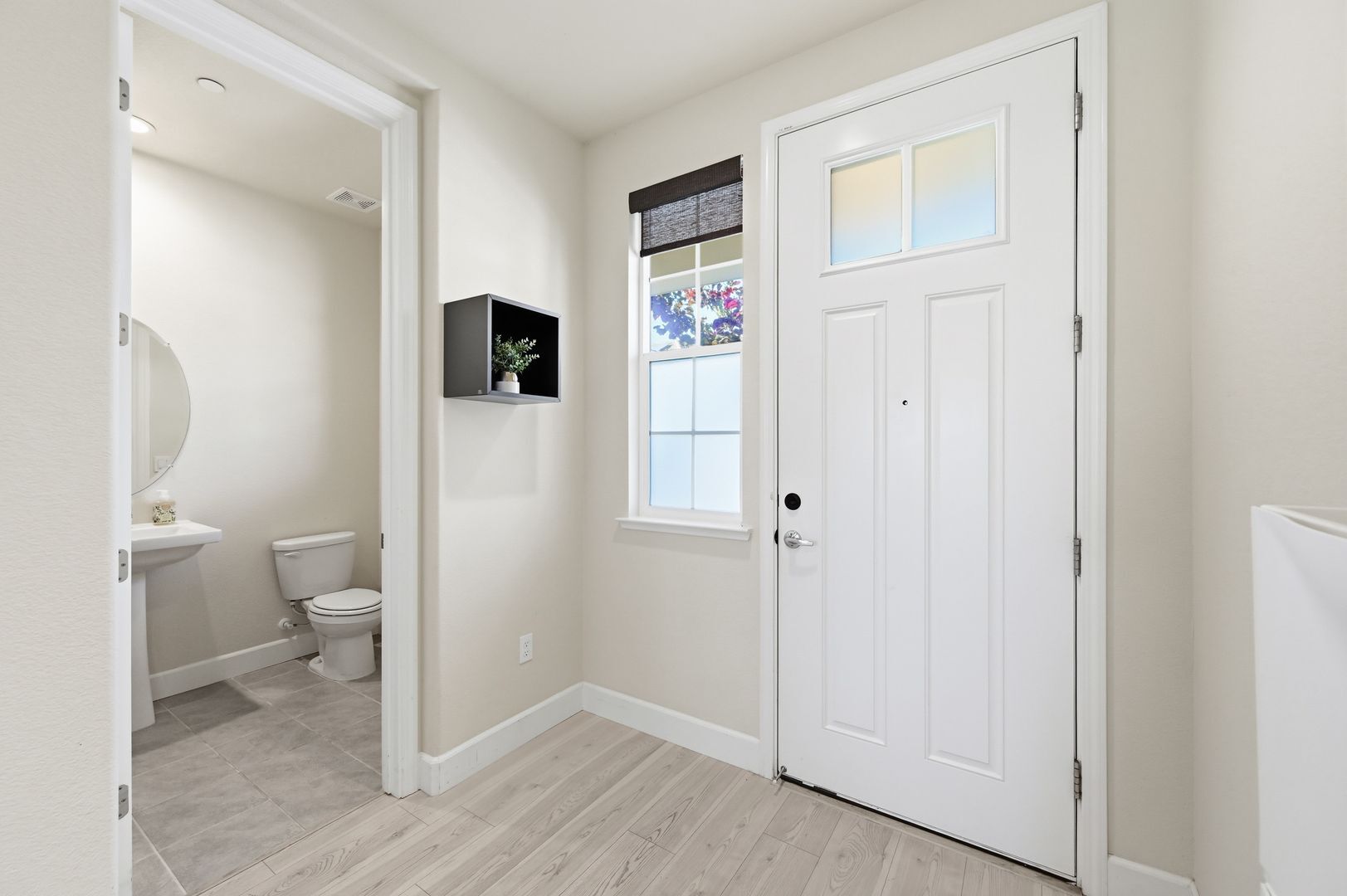 1652 Wonderland Way - Hayward - California - 4 bed, 3.5 bath rental property