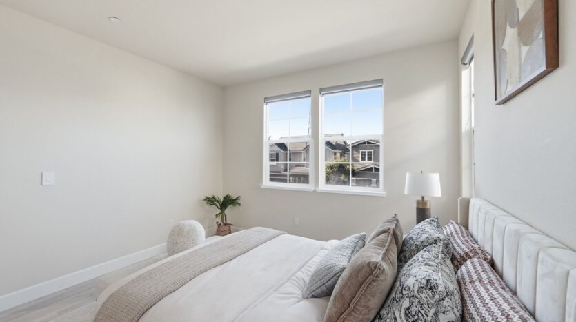 1652 Wonderland Way - Hayward - California - 4 bed, 3.5 bath rental property