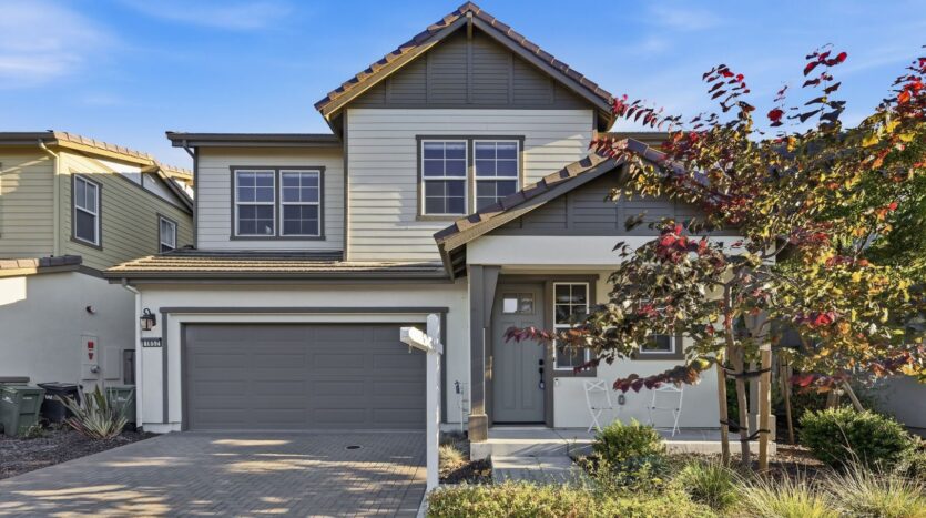 1652 Wonderland Way - Hayward - California - 4 bed, 3.5 bath rental property