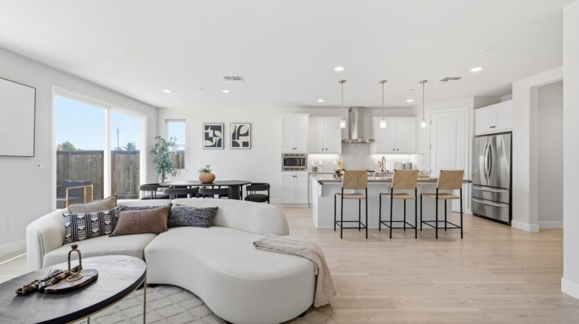 1652 Wonderland Way - Hayward - California - 4 bed, 3.5 bath rental property