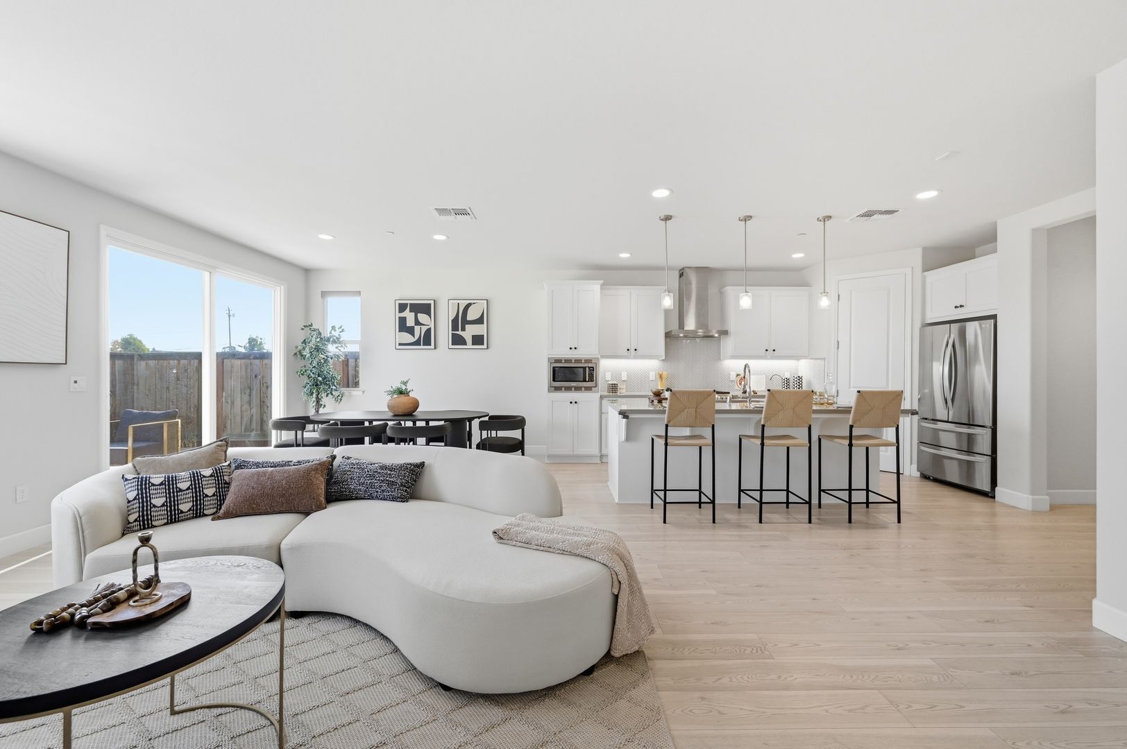 1652 Wonderland Way - Hayward - California - 4 bed, 3.5 bath rental property