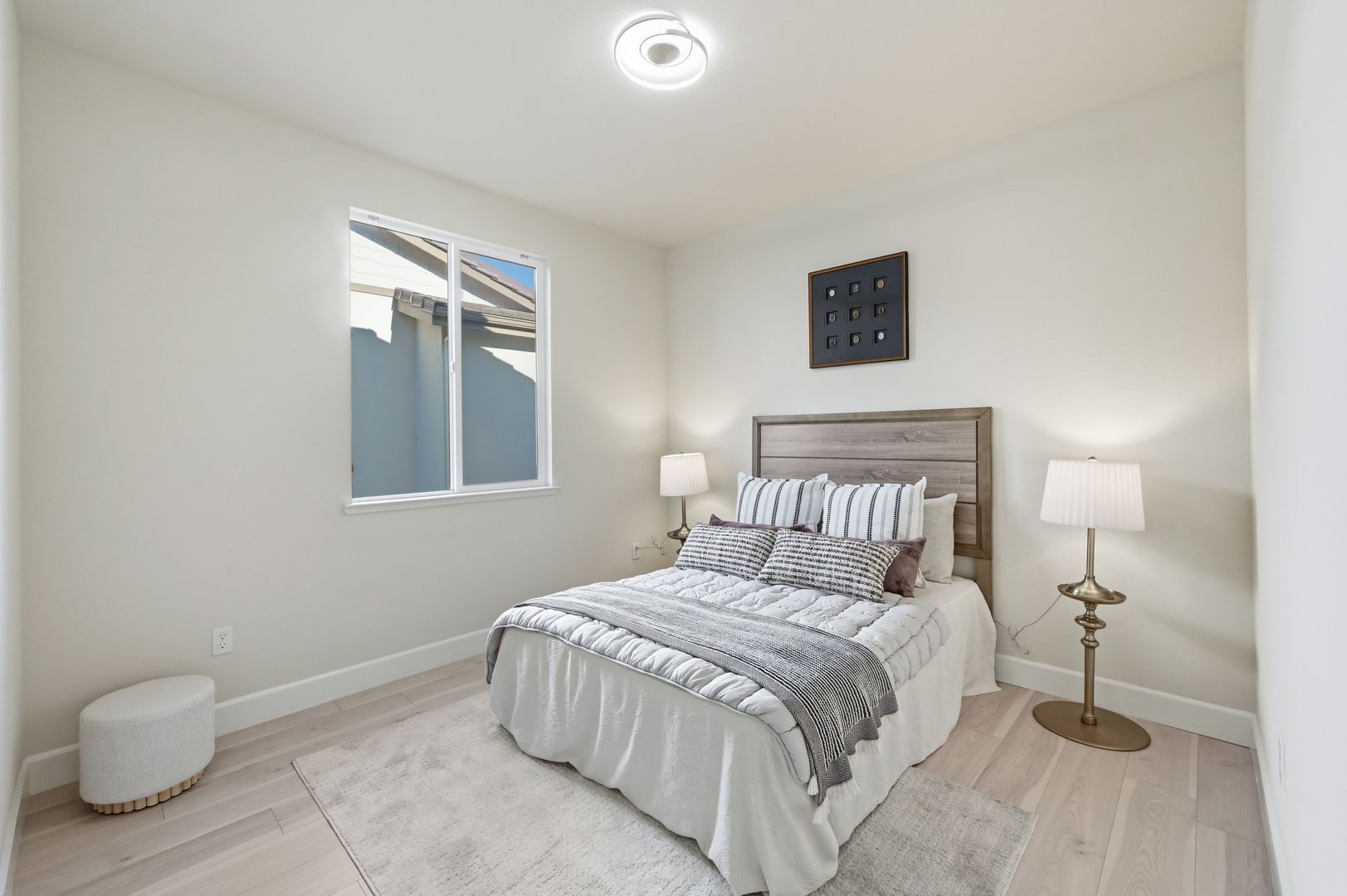 1652 Wonderland Way - Hayward - California - 4 bed, 3.5 bath rental property