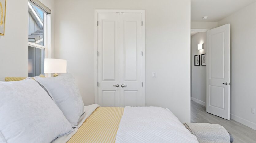 1652 Wonderland Way - Hayward - California - 4 bed, 3.5 bath rental property