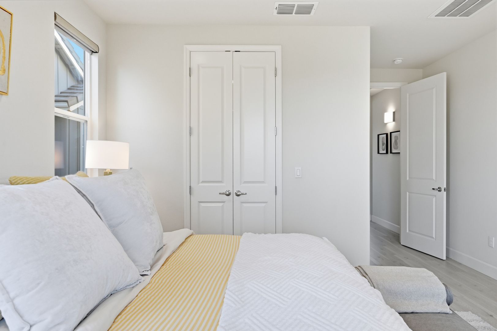 1652 Wonderland Way - Hayward - California - 4 bed, 3.5 bath rental property