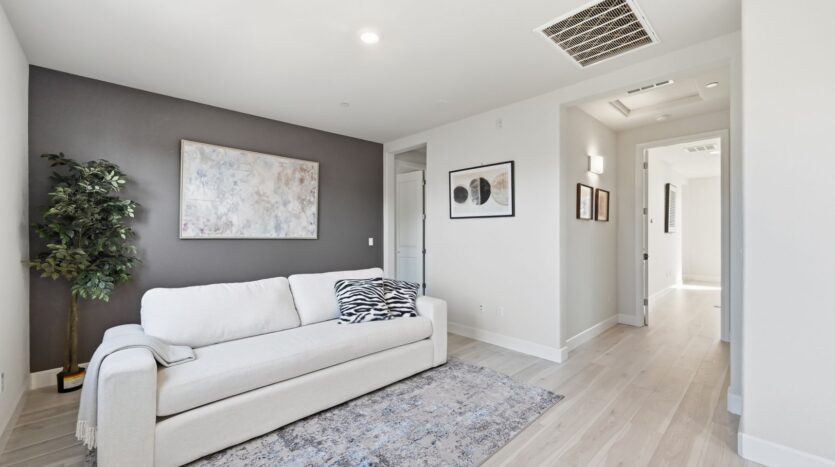 1652 Wonderland Way - Hayward - California - 4 bed, 3.5 bath rental property