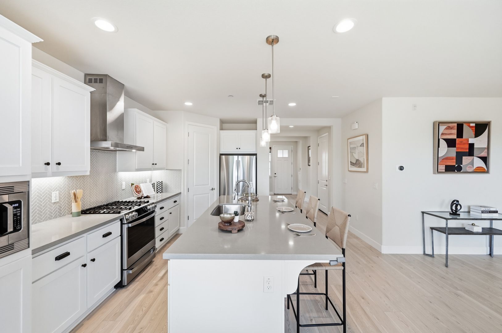 1652 Wonderland Way - Hayward - California - 4 bed, 3.5 bath rental property