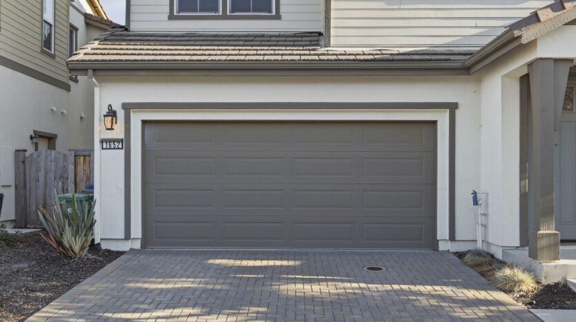 1652 Wonderland Way - Hayward - California - 4 bed, 3.5 bath rental property