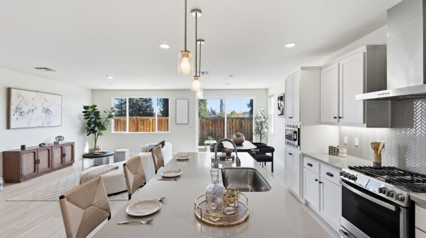 1652 Wonderland Way - Hayward - California - 4 bed, 3.5 bath rental property