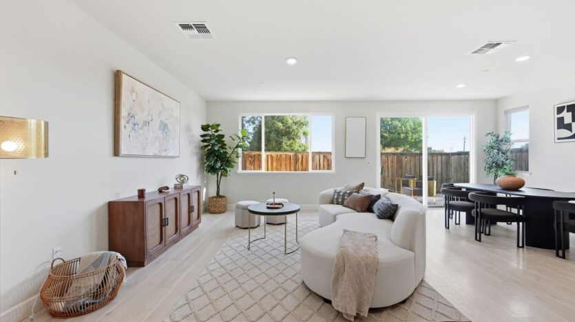 1652 Wonderland Way - Hayward - California - 4 bed, 3.5 bath rental property