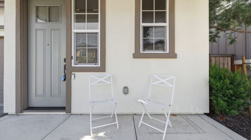 1652 Wonderland Way - Hayward - California - 4 bed, 3.5 bath rental property