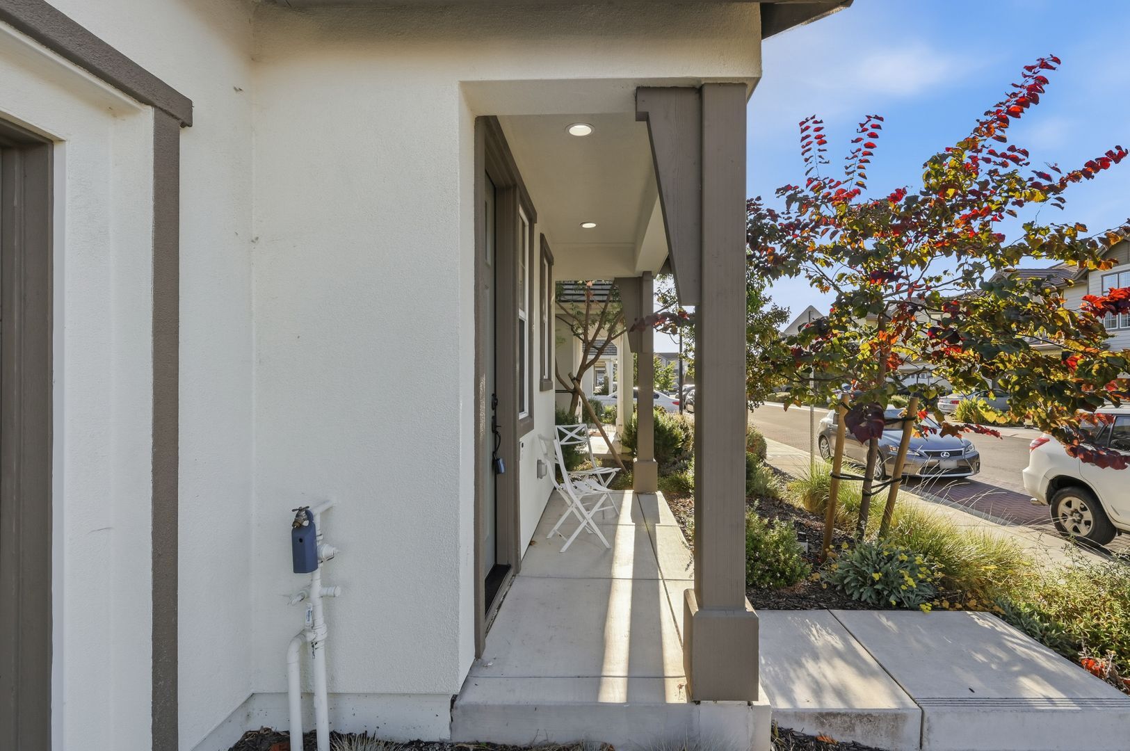 1652 Wonderland Way - Hayward - California - 4 bed, 3.5 bath rental property
