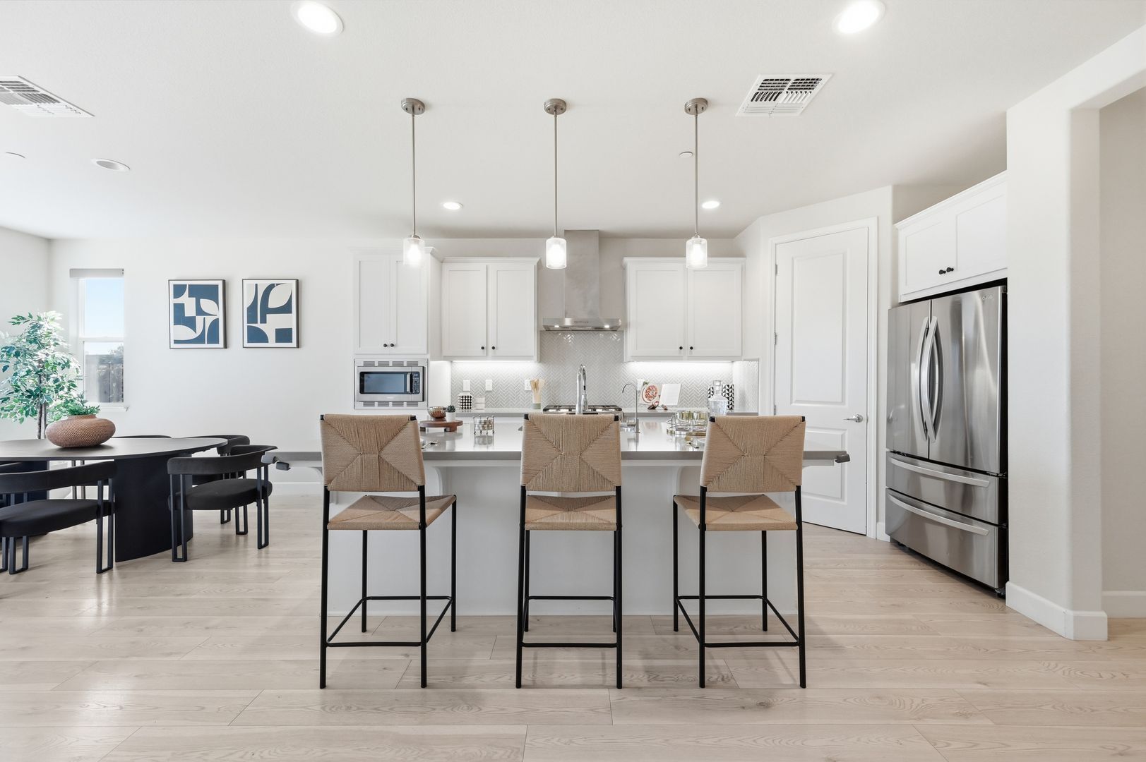 1652 Wonderland Way - Hayward - California - 4 bed, 3.5 bath rental property
