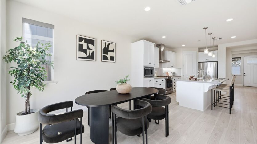 1652 Wonderland Way - Hayward - California - 4 bed, 3.5 bath rental property