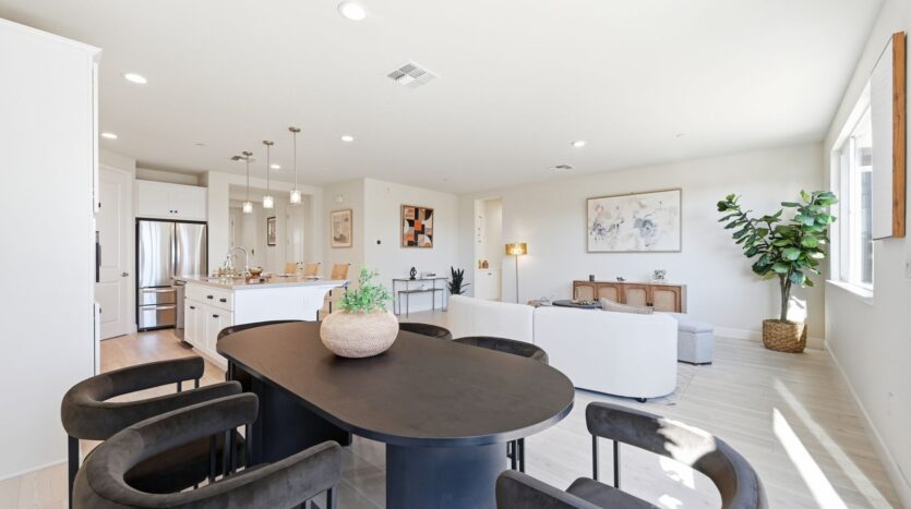 1652 Wonderland Way - Hayward - California - 4 bed, 3.5 bath rental property
