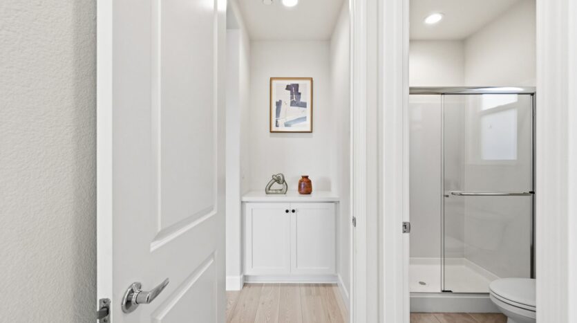1652 Wonderland Way - Hayward - California - 4 bed, 3.5 bath rental property