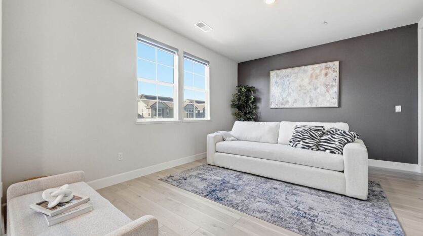 1652 Wonderland Way - Hayward - California - 4 bed, 3.5 bath rental property