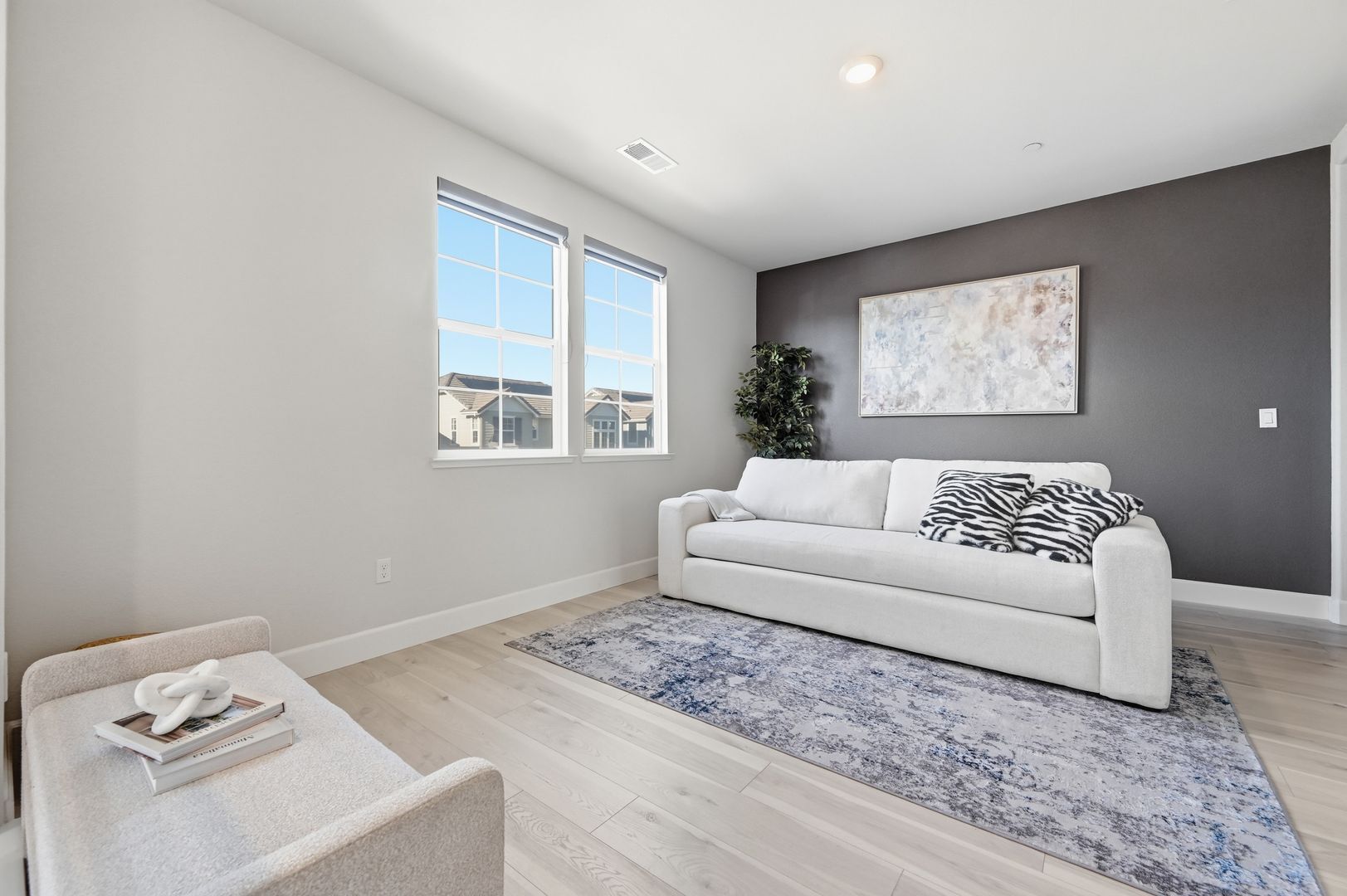 1652 Wonderland Way - Hayward - California - 4 bed, 3.5 bath rental property
