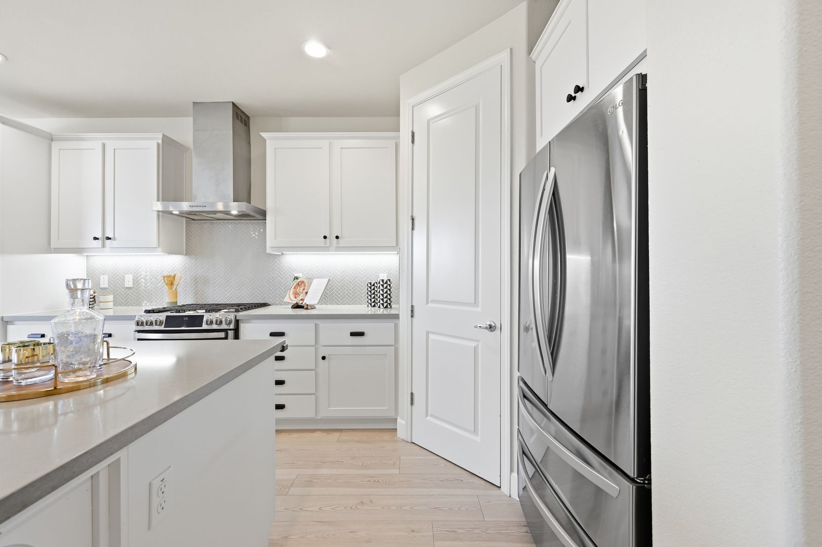 1652 Wonderland Way - Hayward - California - 4 bed, 3.5 bath rental property