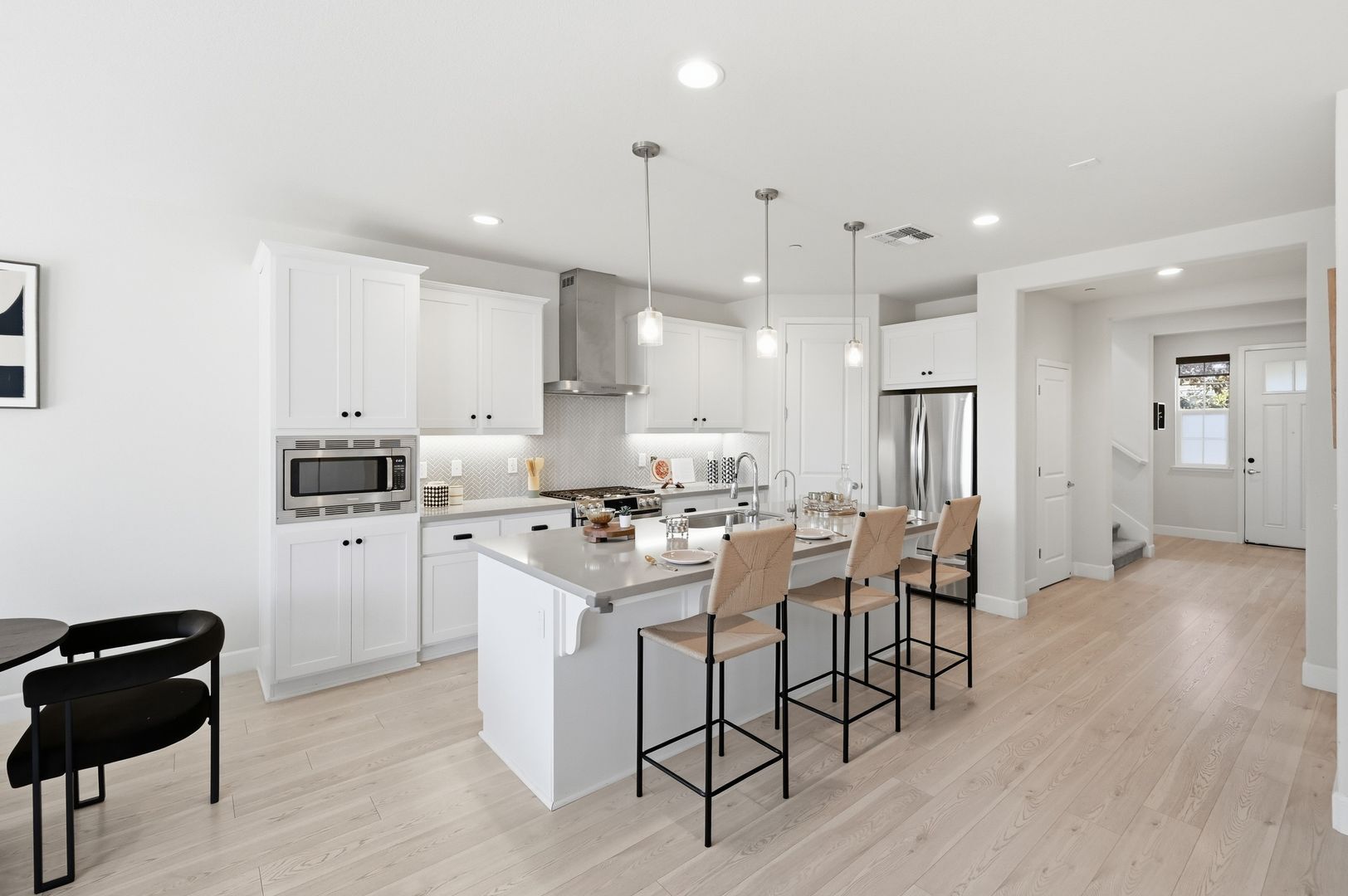 1652 Wonderland Way - Hayward - California - 4 bed, 3.5 bath rental property
