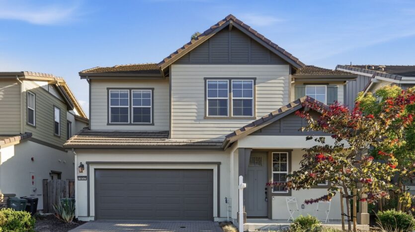 1652 Wonderland Way - Hayward - California - 4 bed, 3.5 bath rental property