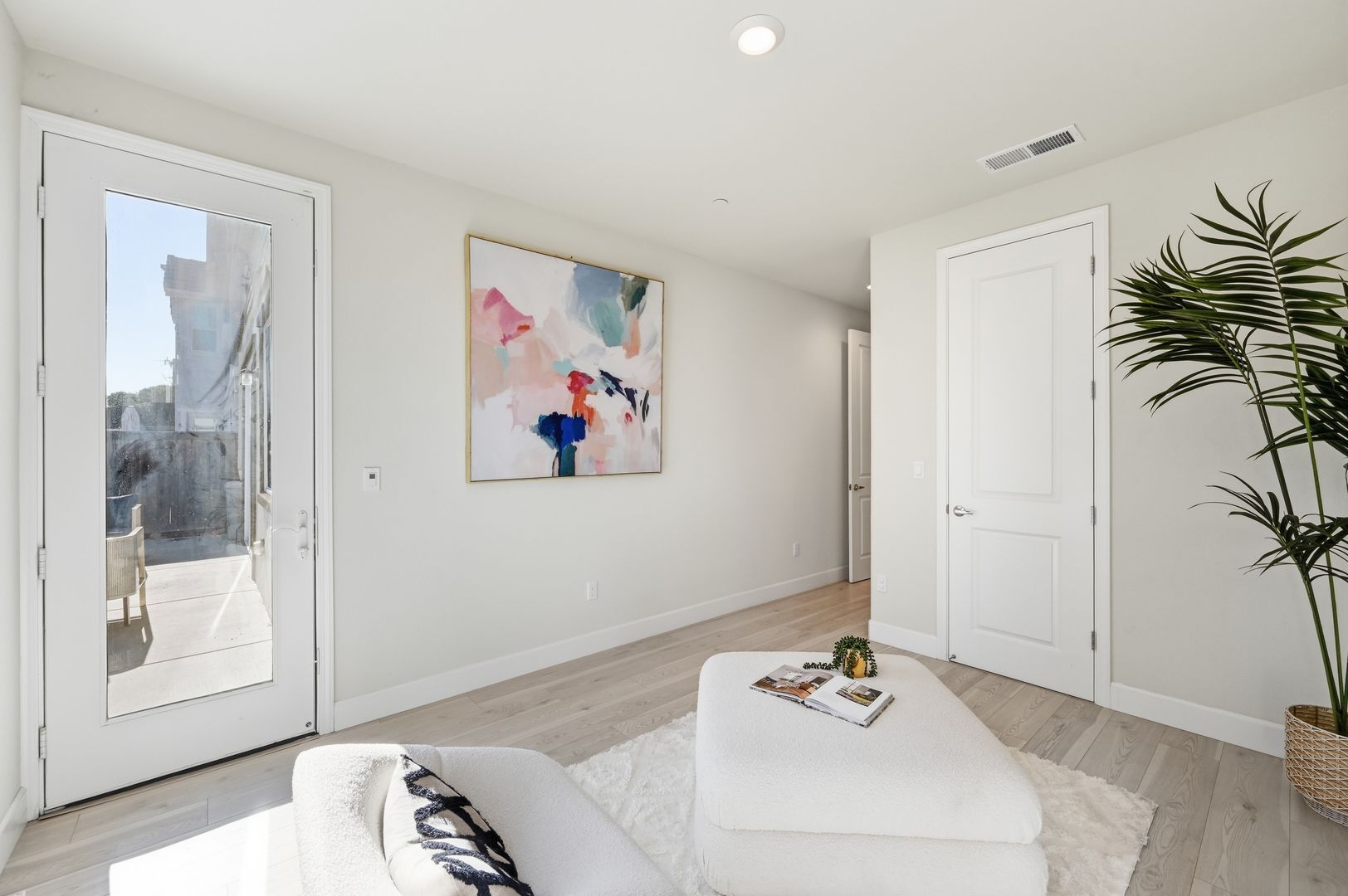 1652 Wonderland Way - Hayward - California - 4 bed, 3.5 bath rental property
