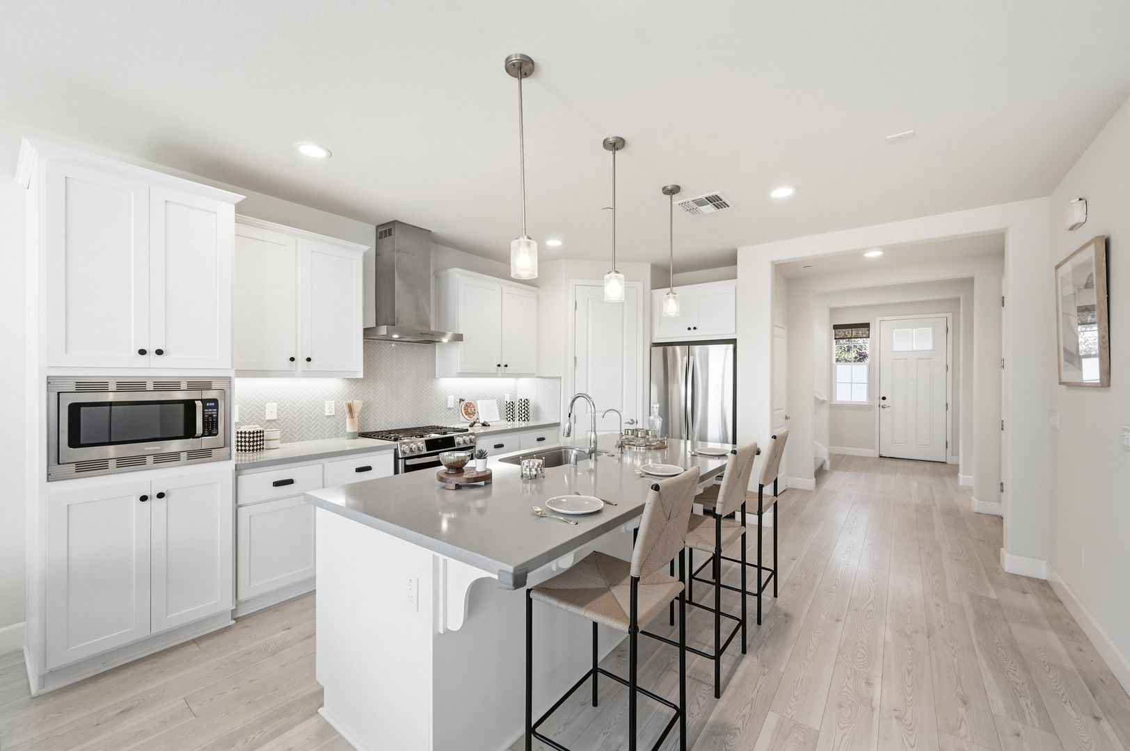 1652 Wonderland Way - Hayward - California - 4 bed, 3.5 bath rental property