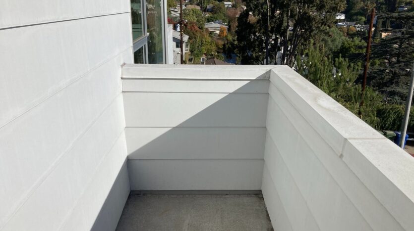 1700 Brewer Trail - Los Angeles - California - 2 bed, 2.5 bath rental property
