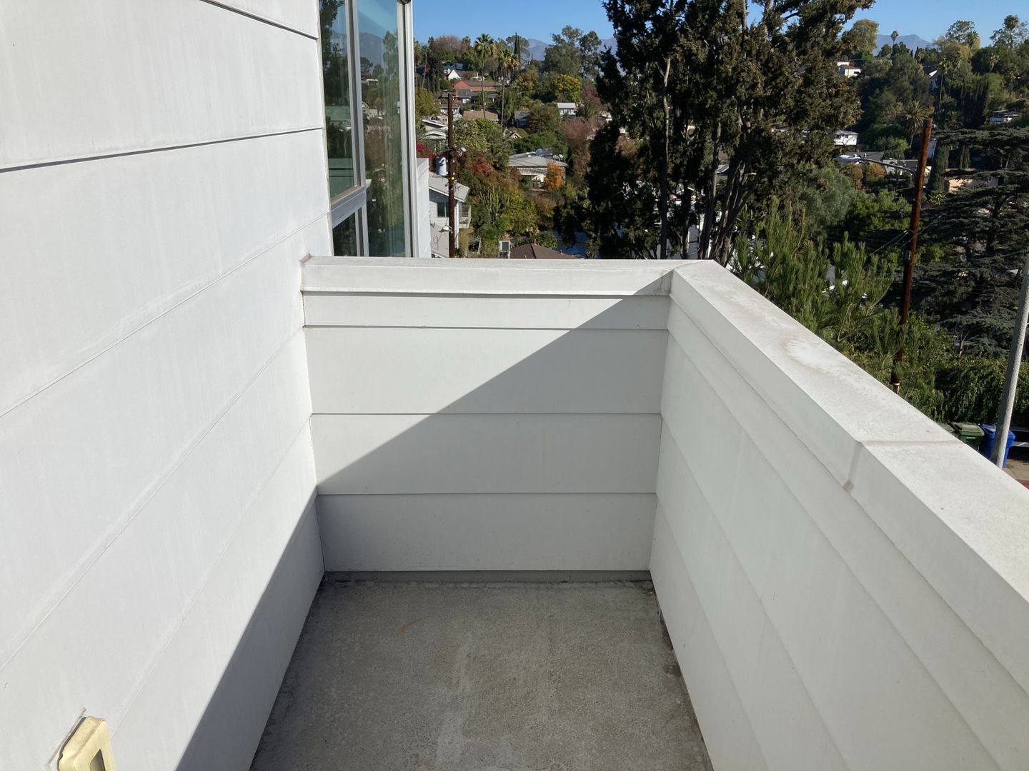 1700 Brewer Trail - Los Angeles - California - 2 bed, 2.5 bath rental property
