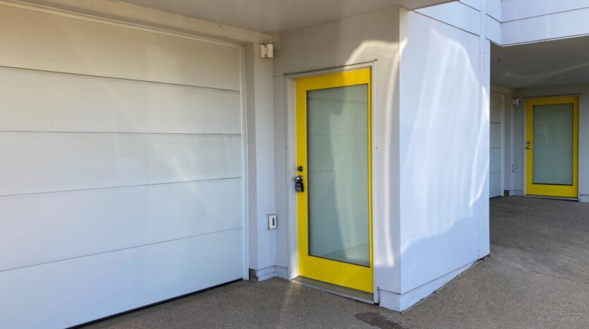 1700 Brewer Trail - Los Angeles - California - 2 bed, 2.5 bath rental property