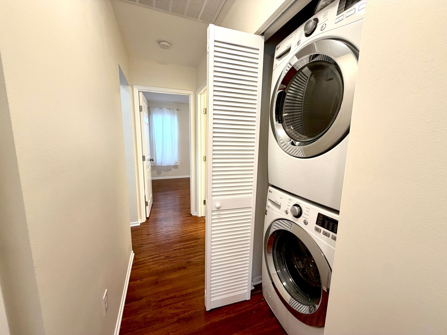 17092 Chatsworth St - Los Angeles - California - 3 bed, 2 bath rental property
