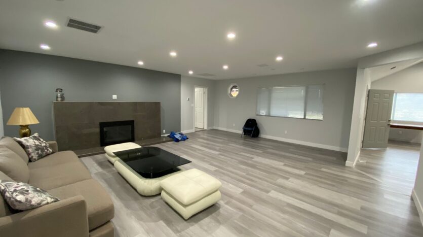 18056 Albyn Ct. - Lake Hughes - California - 3 bed, 2 bath rental property
