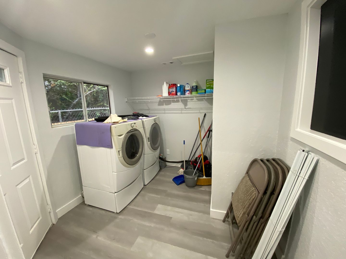18056 Albyn Ct. - Lake Hughes - California - 3 bed, 2 bath rental property