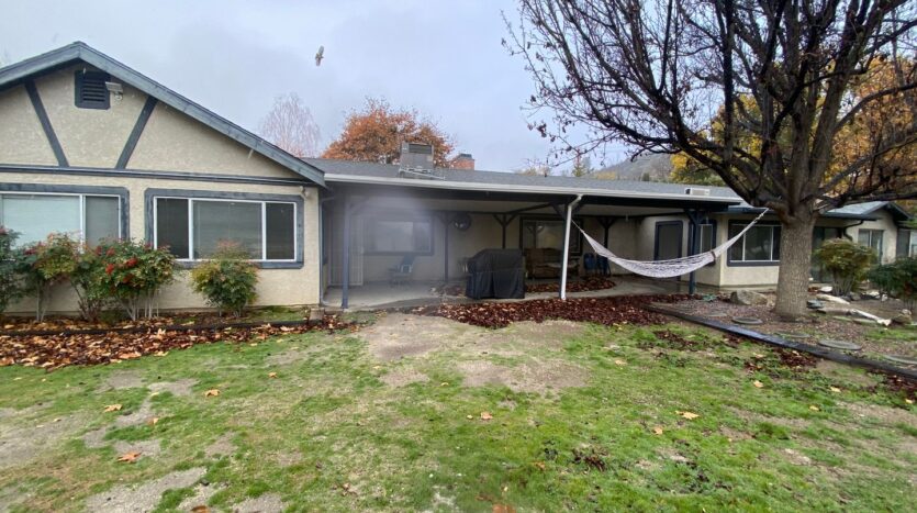 18056 Albyn Ct. - Lake Hughes - California - 3 bed, 2 bath rental property
