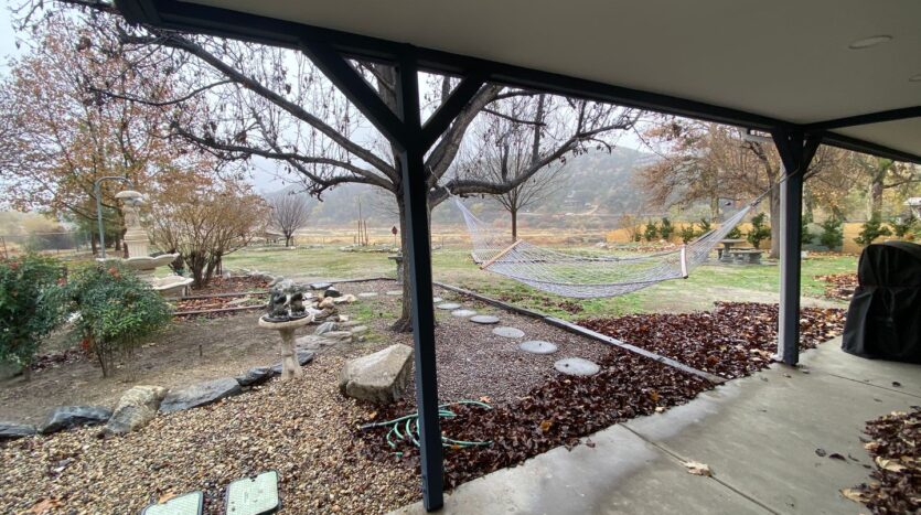 18056 Albyn Ct. - Lake Hughes - California - 3 bed, 2 bath rental property