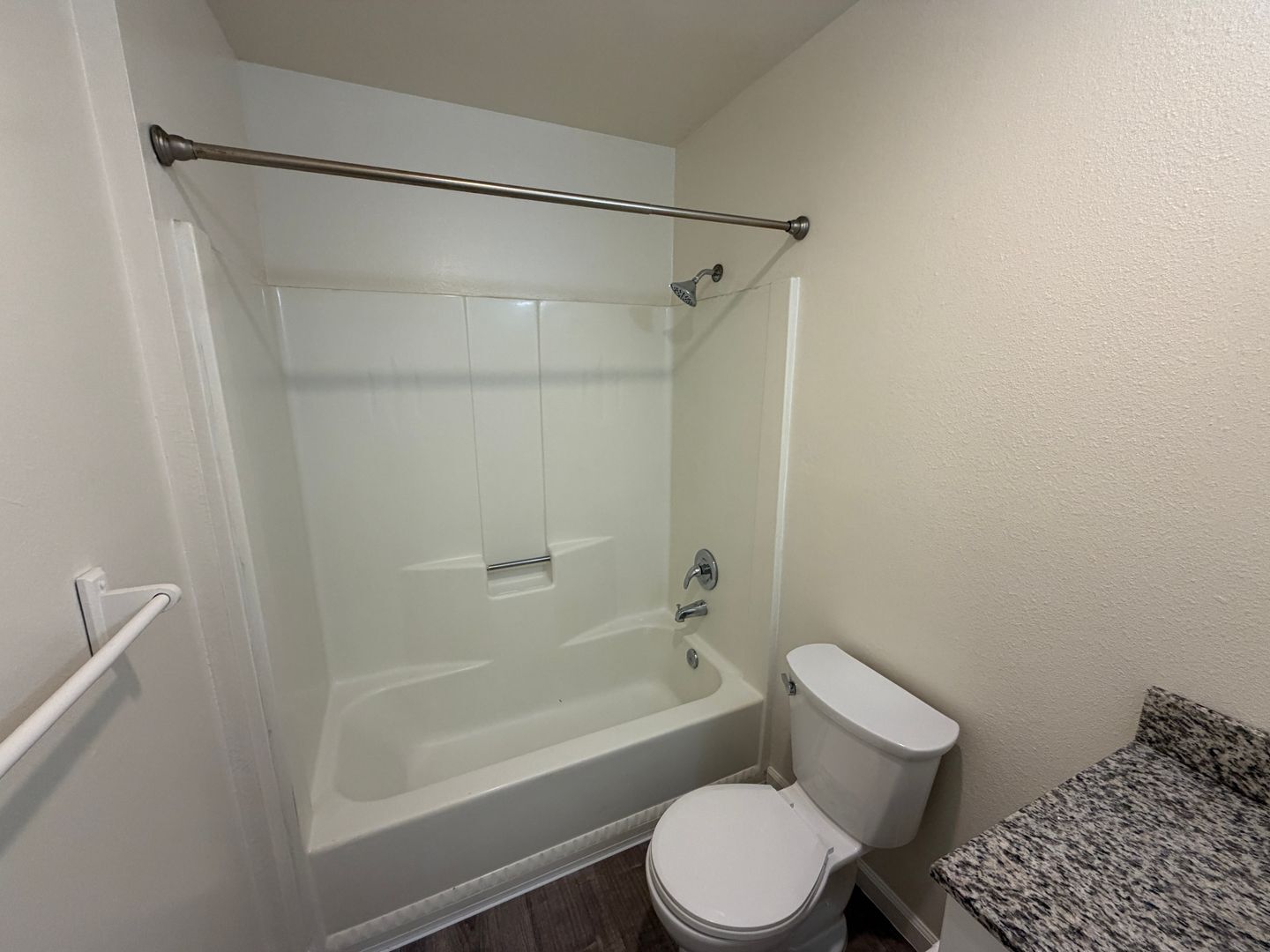 1809-1811 Glasgow Ave - Encinitas - California - 2 bed, 2 bath rental property