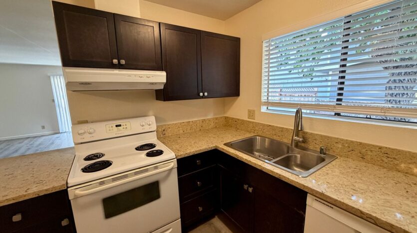 1809-1811 Glasgow Ave - Encinitas - California - 2 bed, 2 bath rental property