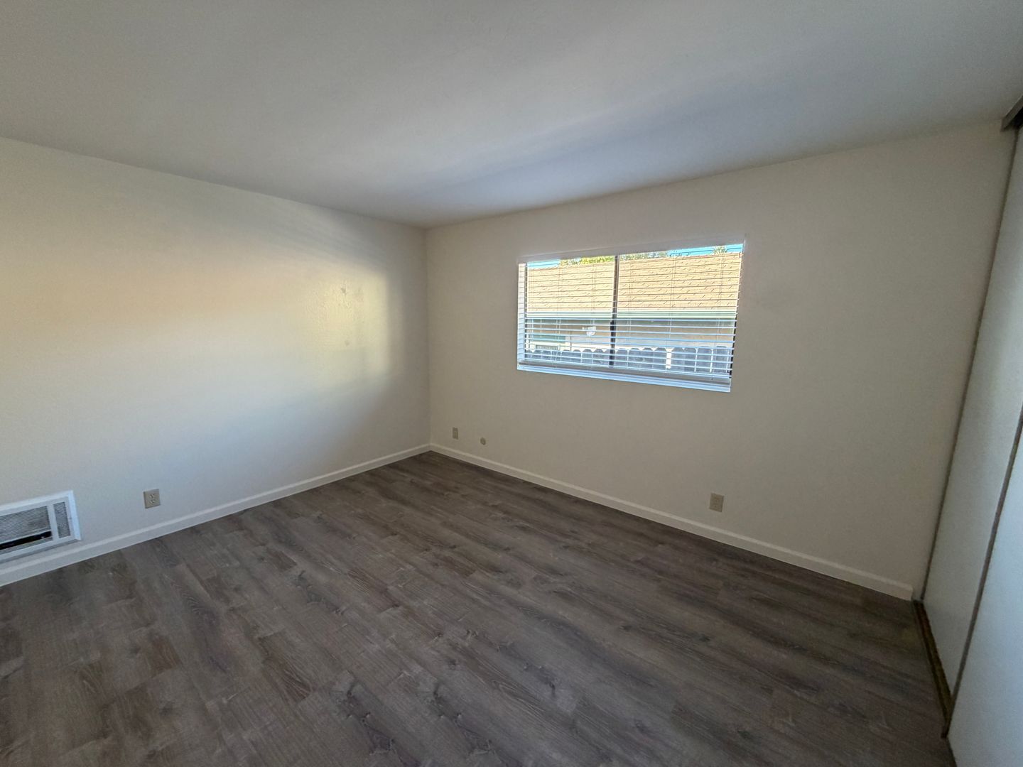 1809-1811 Glasgow Ave - Encinitas - California - 2 bed, 2 bath rental property