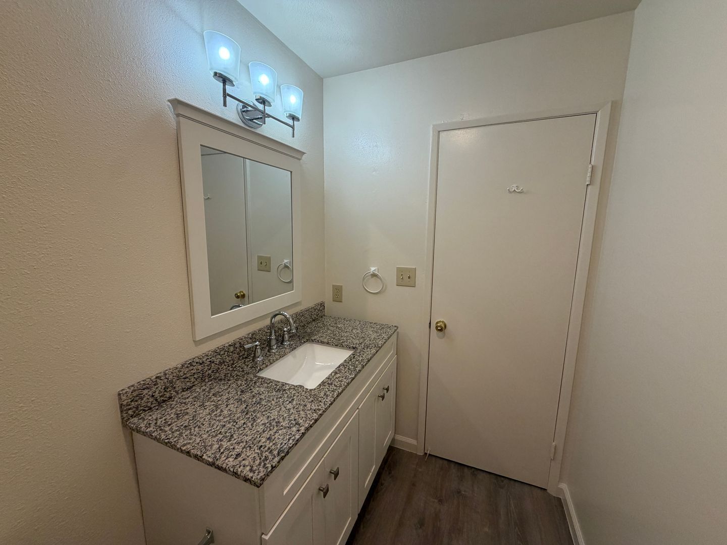 1809-1811 Glasgow Ave - Encinitas - California - 2 bed, 2 bath rental property