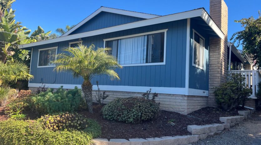 1809-1811 Glasgow - Encinitas - California - 2 bed, 2 bath rental property