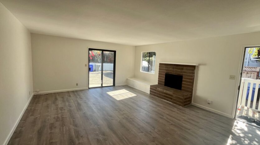 1809-1811 Glasgow - Encinitas - California - 2 bed, 2 bath rental property