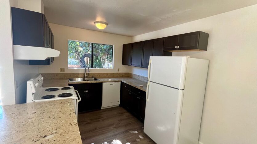 1809-1811 Glasgow - Encinitas - California - 2 bed, 2 bath rental property